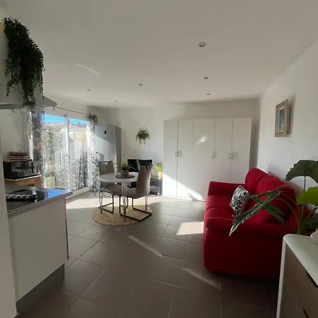 Le Chic Azureen Villeneuve-Loubet